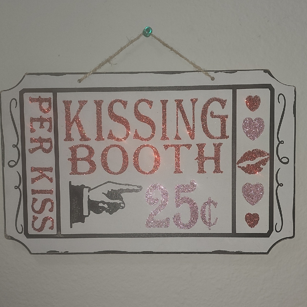 Glittery Kissing Booth Sign